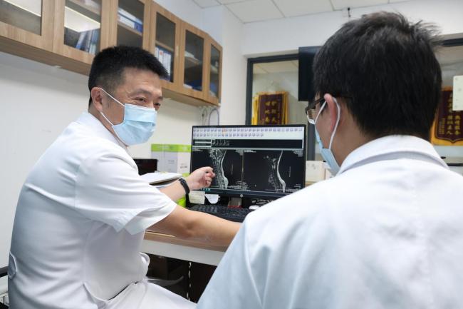 专家：精准医学有望攻克渐冻症 精准分型精准治疗