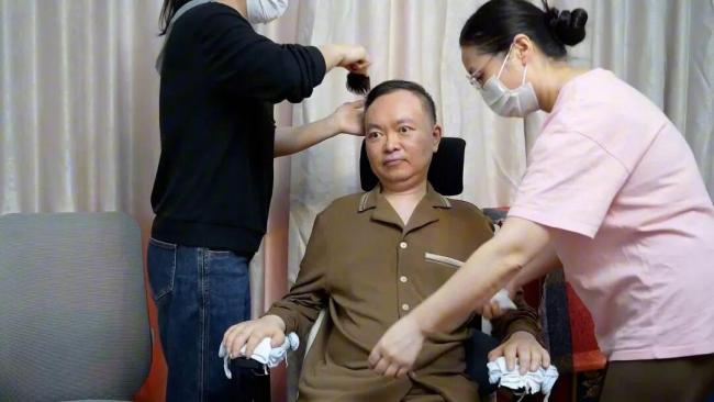 蔡磊段睿夫妇7年“破冰”之战 与时间赛跑