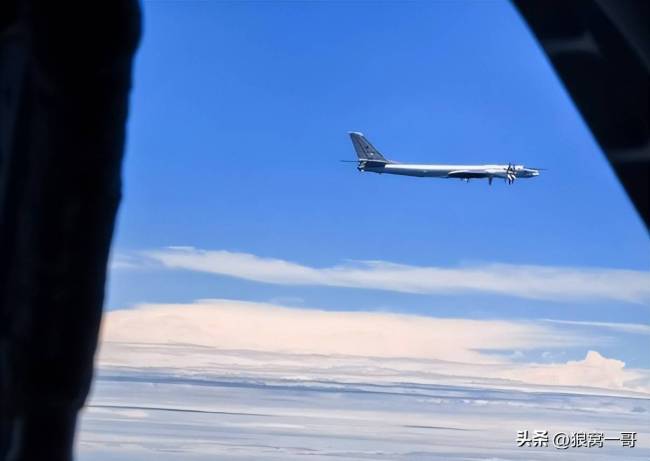 深夜紧急升空！中俄第11次联合巡航，为何日本次次过度紧张？ 东北亚战略格局变化