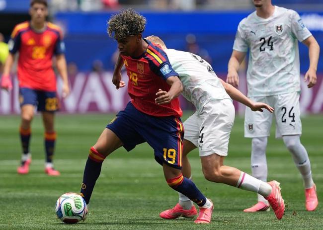 西班牙3-0奥地利 传控足球完胜高位逼抢