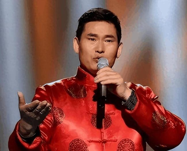 “大衣哥”朱之文档期排到十月 舞台与生活的双重挑战