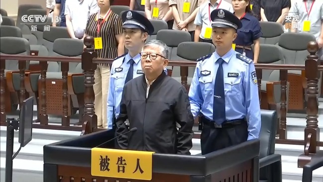 青岛经开区管委会副主任朱长江被查
