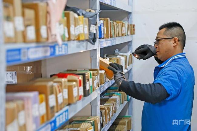 千亿件快递见证中国消费市场活力 品质消费与科技赋能共驱增长