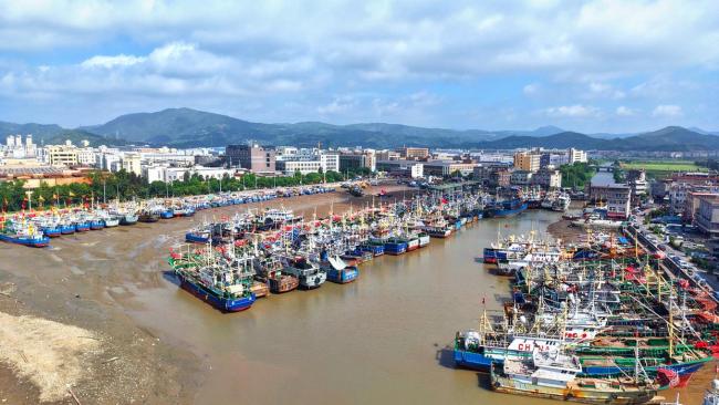 超强台风“巴威”本周末或登陆浙闽
