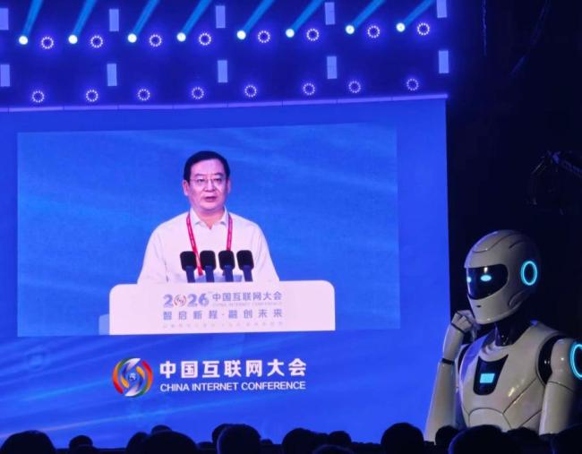 中国电信副总经理栾晓维：推动从传统流量经营向Token经营转型