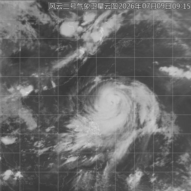 专家：台风“巴威”强度罕见 直扑华东沿海