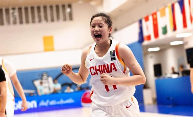 中国U17女篮79-54胜德国 全场压制对手
