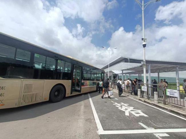 高增公交站升级 白云机场接驳更顺畅 换乘体验大幅提升