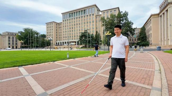 41岁盲人将入清华读博 探索视障者社会融入之路