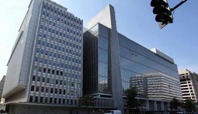 十年罕见贸易逆差，越南“中国+1”神话还站得住吗？：外资撤离与经济隐忧显现