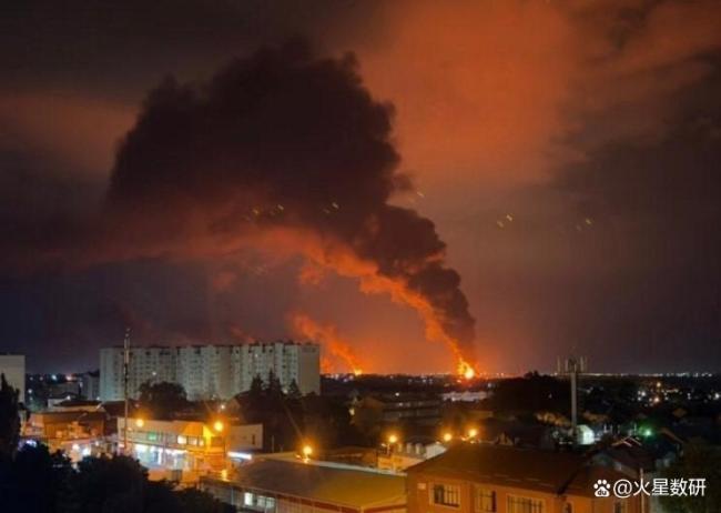 乌无人机为啥盯上俄罗斯油轮 反击俄袭击能源设施