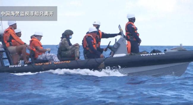 中方海警在菲恶意挑衅中小臂受伤 依法应对挑衅