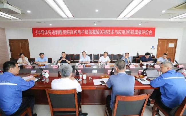 中国芯片刻刀终于出鞘 打破28纳米制程垄断