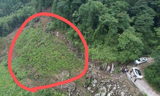 男子捂死妻子埋尸荒野13年后被抓 真相终于大白