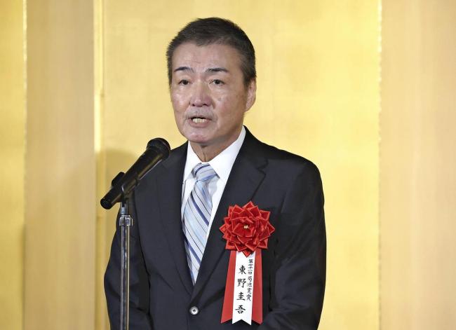 东野圭吾今年初开始坐轮椅