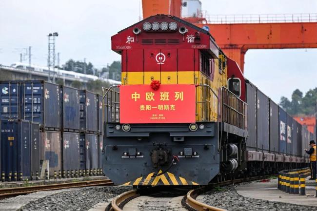 中国空调厂商通过中欧班列紧急补货 搭建贸易快车道