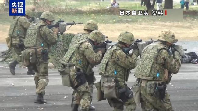 解放军两次警告日方不能自称