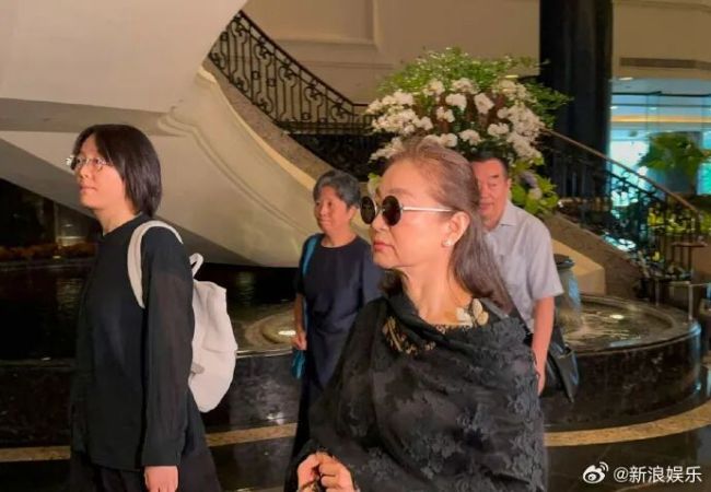 众星现身施南生追思会 影坛送别传奇女性
