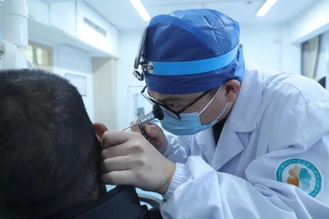 多人因蝉鸣听力受损 高温加剧蝉鸣影响