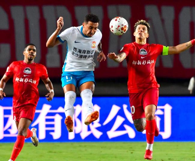 中超:河南0-0闷平青岛西海岸