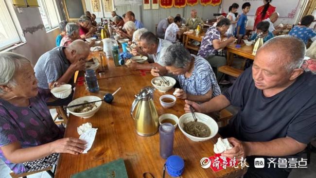 残疾夫妻无偿帮助周边村落留守儿童5年 爱心汇聚成温暖家园