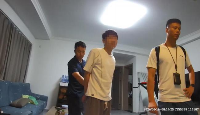 一条差评隐藏着新型黑恶犯罪 网络敲诈现形记