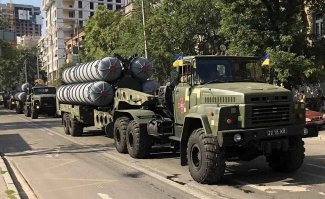 美乌为何计划翻新升级S-300拦截弹 弥补防空缺口