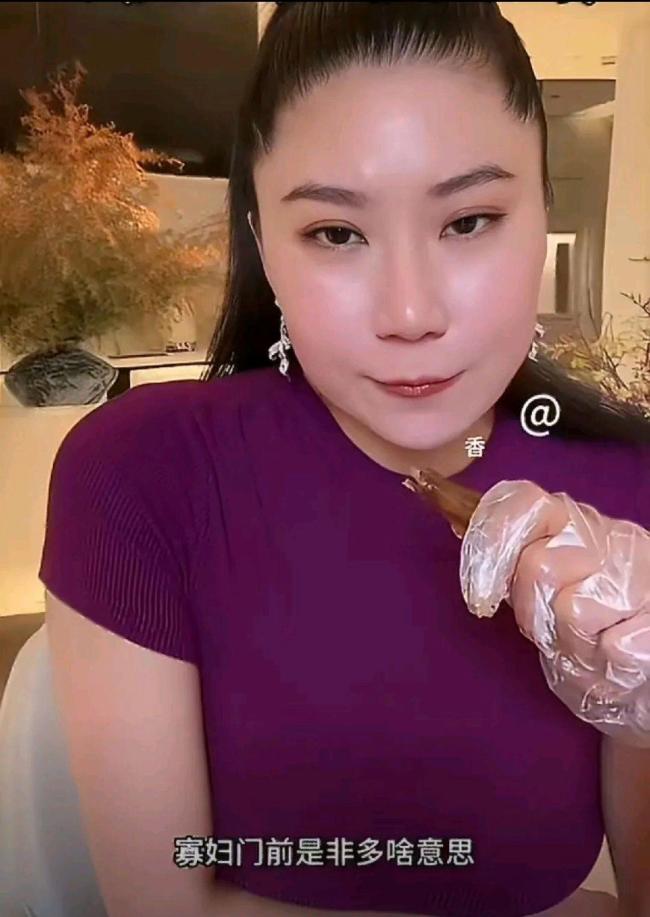 谢贤前女友回应撞脸向太