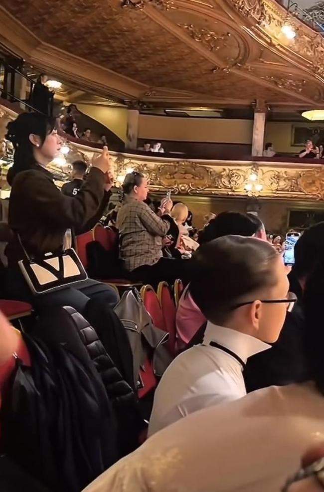 孙俪陪女儿练恰恰跳到连着岔气三天 母女共舞显深情