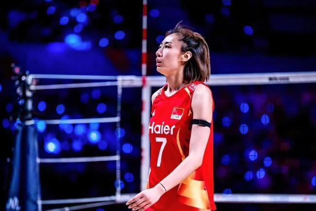 中国女排队员回应开门红 吴梦洁火线复出争胜