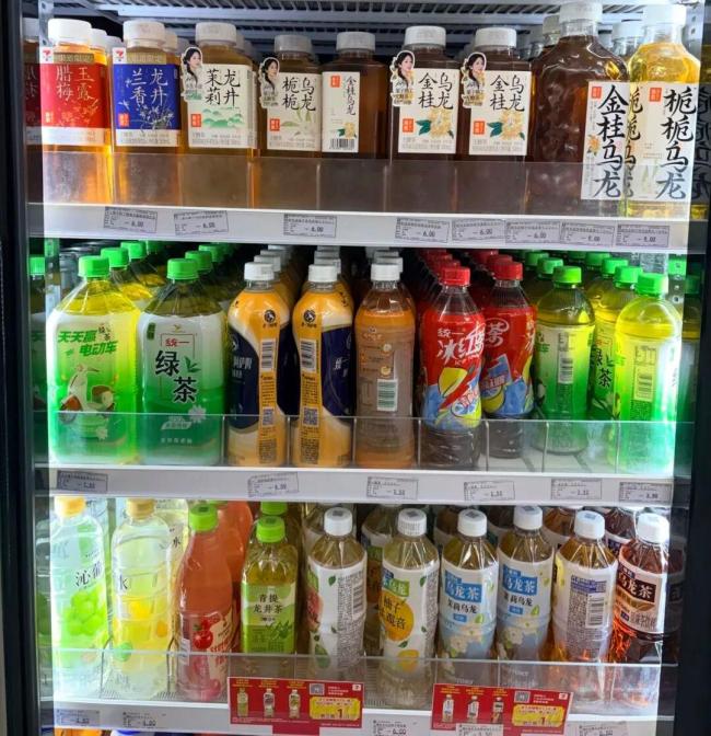 “饮料大王”卖不动了 中年危机来临