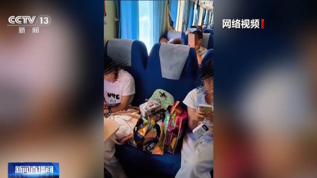 “旅客买票占座放零食”应如何处理