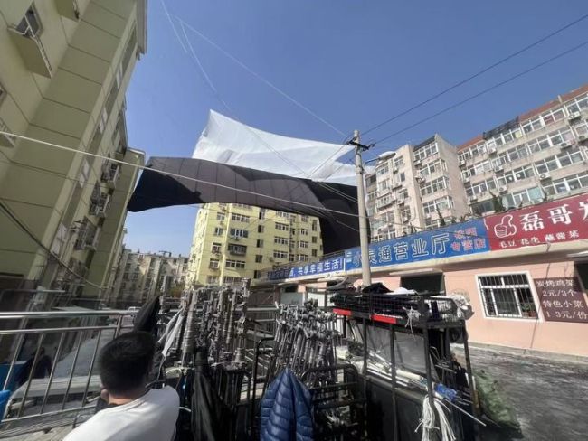 走进《欢迎来龙餐馆》取景地 青岛老城的光影故事