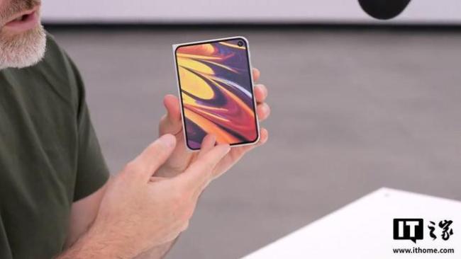 iPhone Ultra机模曝光 折叠设计引热议