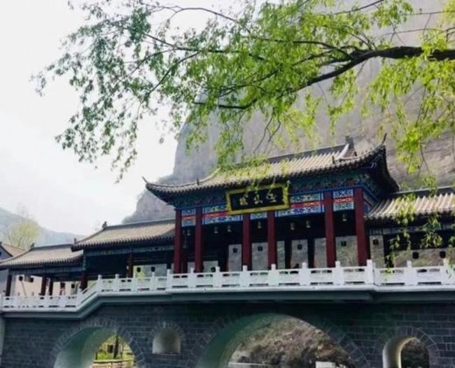 教师节景区优惠仅限工作日当天 诚意几何？
