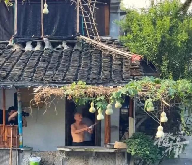 葫芦爷爷剪的不是葫芦是流量喧嚣 夺回生活自主权