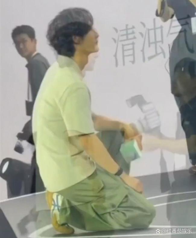 王一博这和求婚有什么区别 浪漫满分宠粉无上限