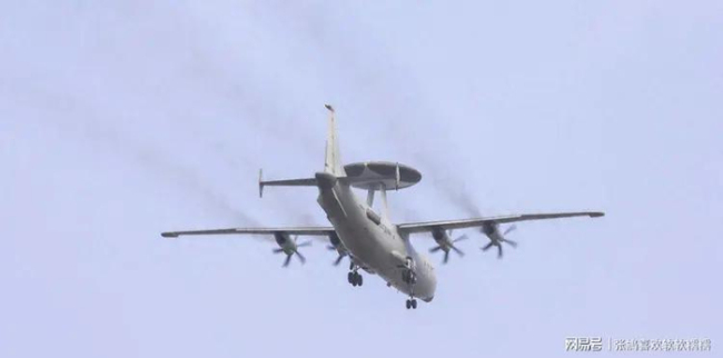 歼-10C凭什么对当面空情形成碾压态势 体系支撑关键
