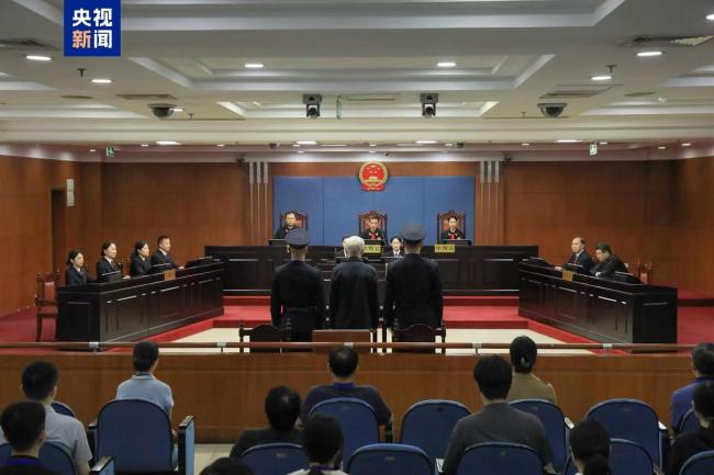 受贿5742万 毕井泉获刑14年 非法收受财物被判刑