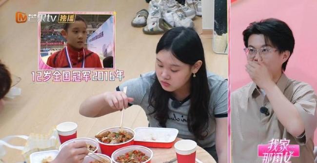 张家齐6岁时爸妈就先后辞职了 天才少女背后的牺牲与坚持