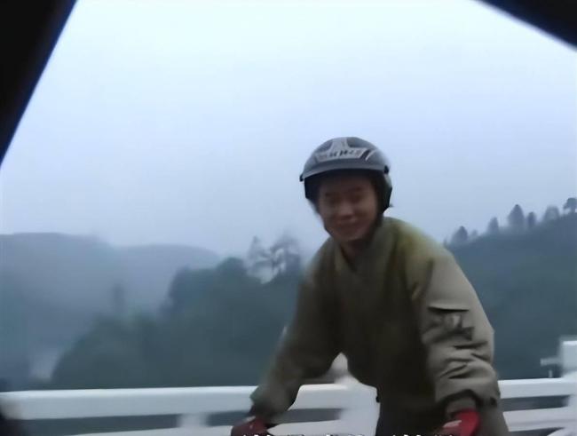 张雪机车继续冲冠 京东深度入局