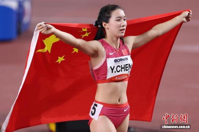 陈妤颉最年轻百米“女飞人”亚运摘金刷新纪录_中华网(图1)