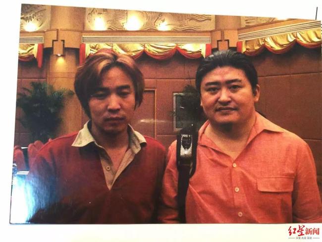 水均益缅怀刘欢称“痛失我欢” 音乐巨匠陨落
