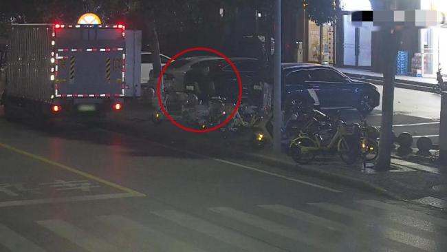 4名男子8天偷13吨共享单车卖废铁,一分钱没赚还倒贴本钱!全部被抓