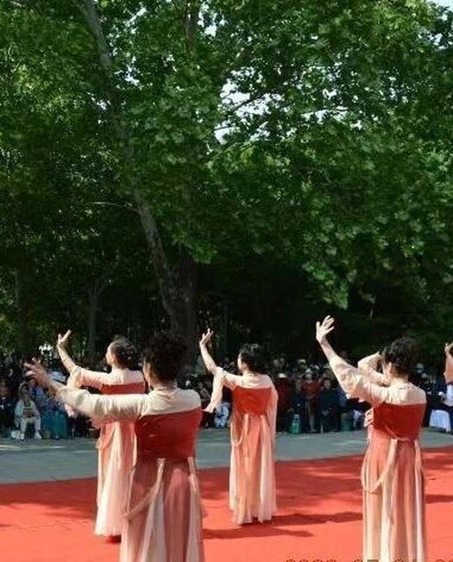 国庆假期大家都去哪儿玩 泉城公园活动丰富多彩