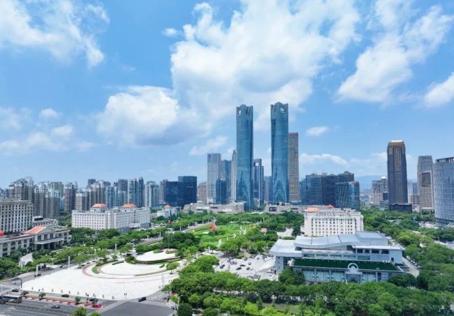 南昌：赣水长天 大城起势 英雄城新篇启航