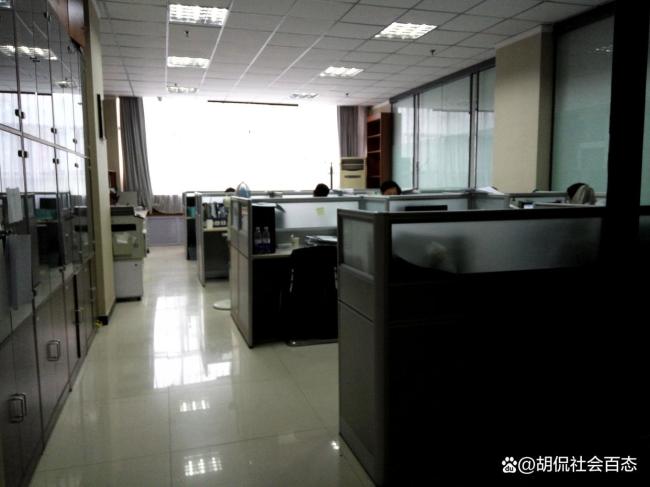 男子去世留巨债妻儿拒继承 法院判了 放弃继承不免责