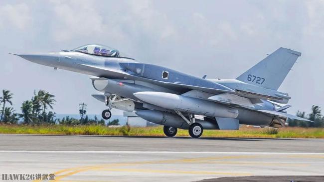 介文汲谈美售台F-16首批战机抵达 七年等待终成现实