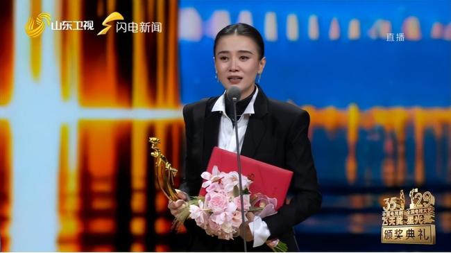 王仁君 老式演员 飞天奖最佳男演员荣誉加身