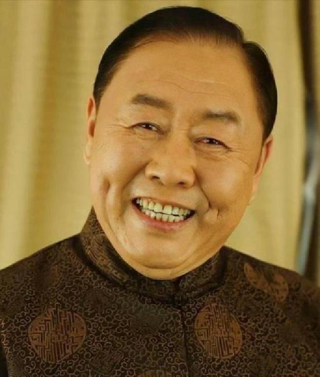 81岁马德华还原猪八戒经典台词配资开户是否支持线上，语气神态和当年一模一样